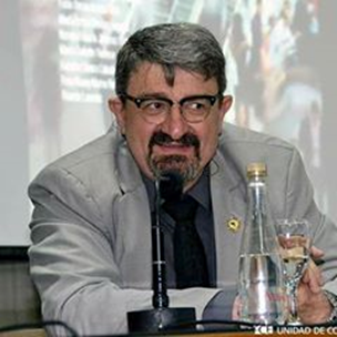 Dr. José Antonio París